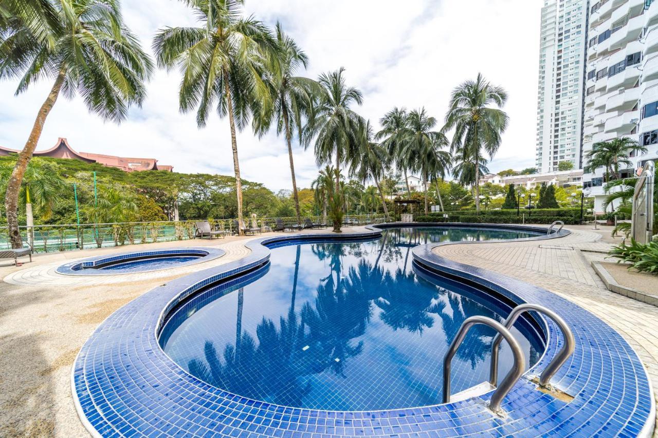 Pantai Seaview Resort Batu Ferringhi 1801 - 3 Rooms Экстерьер фото